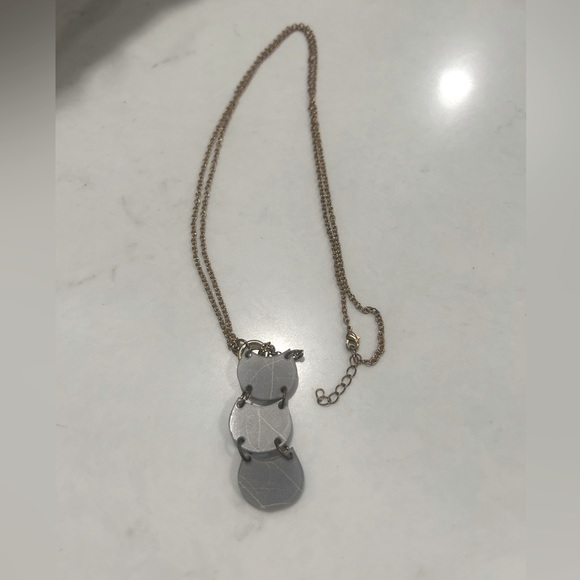 Color by Amber silver circle drop necklace - Picture 4 of 4